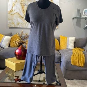 Under Armour  heatgear XL Top , L Bottom.